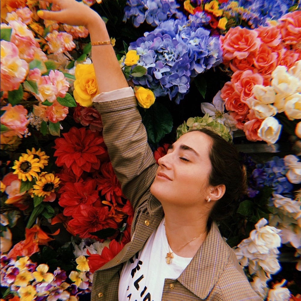 Meet your Posher, Manuela